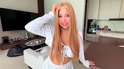 Hermosa jovencita le gusta que se corran dentro de su coño 